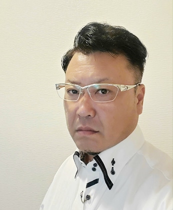 牛尾 英治